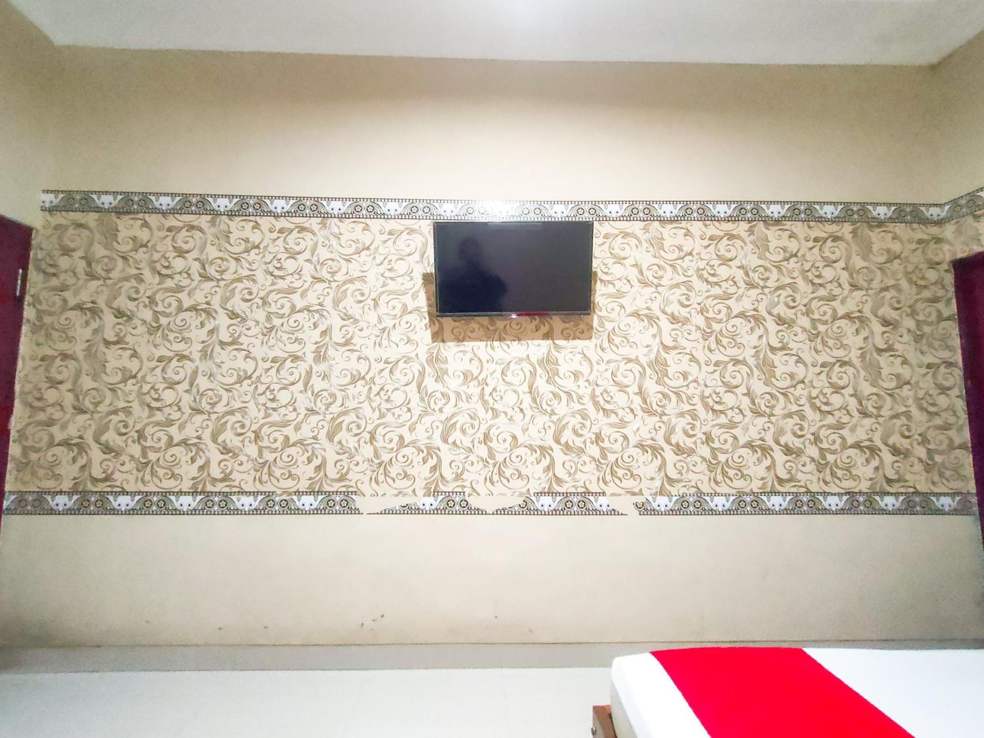 Reddoorz Syariah At Graha Adi Karya Kartasura Kartosuro Exterior foto